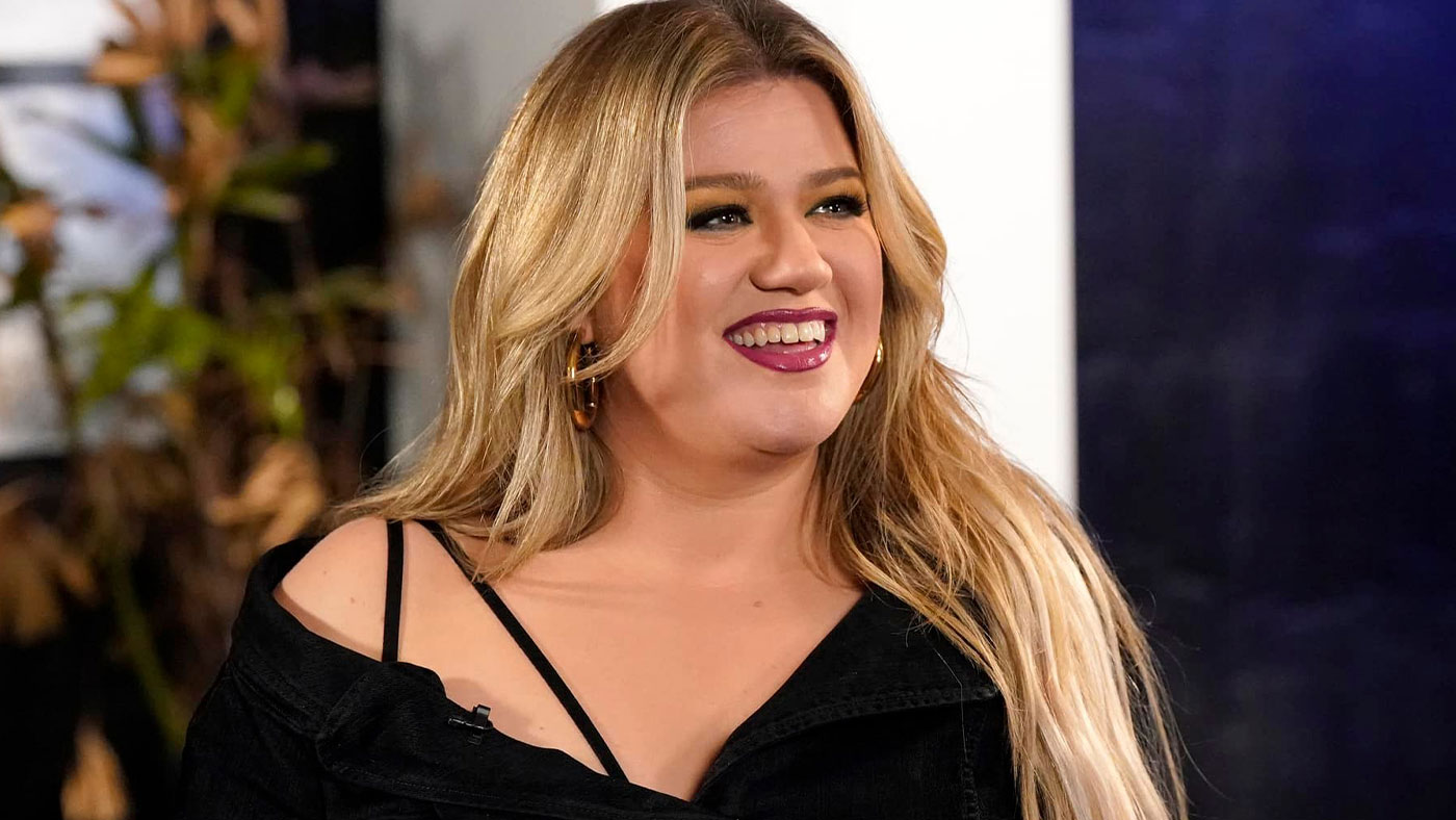 Who Is Kelly Clarkson's Piece By Piece About? The Emotional Song