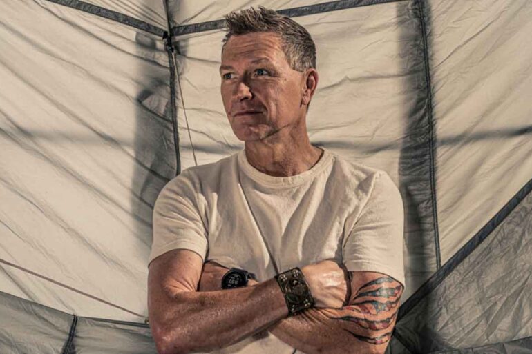 Craig Morgan recruits Trace Adkins, Luke Combs, Gary LeVox, Jelly Roll, Blake Shelton and Lainey Wilson for new project, "Enlisted"